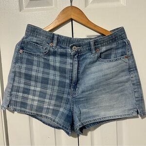 american eagle size 8 Women's Shorts